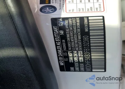 2015 Mercedes-Benz E 350 z USA, uszkodzony, nr VIN WDDHF5KB3FB132380